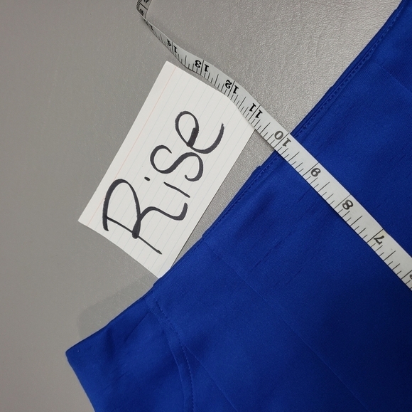 W118 by Walter Baker dark blue shorts size 4 - Picture 11 of 14